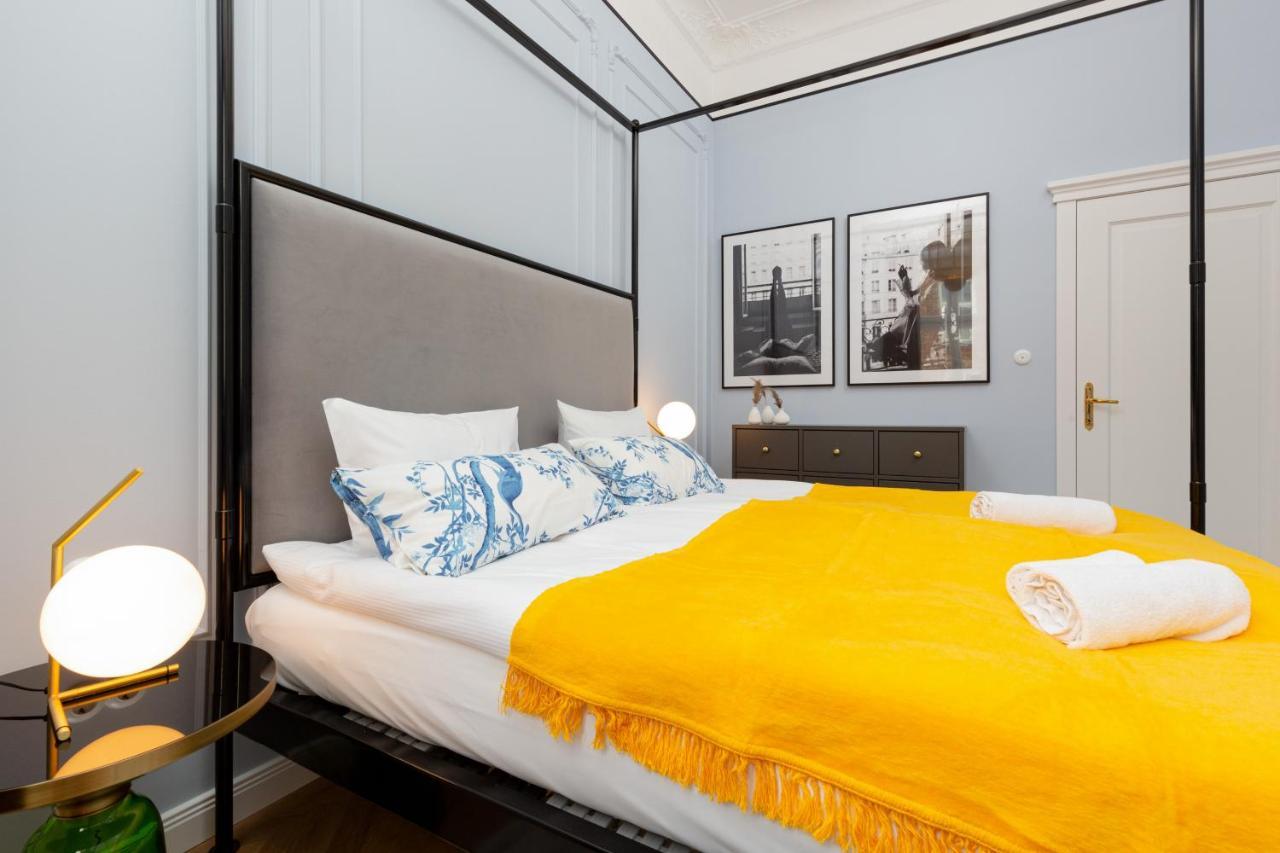 Lux Golden Apartment Praga Kepna By Renters Prestige Warsaw Luaran gambar