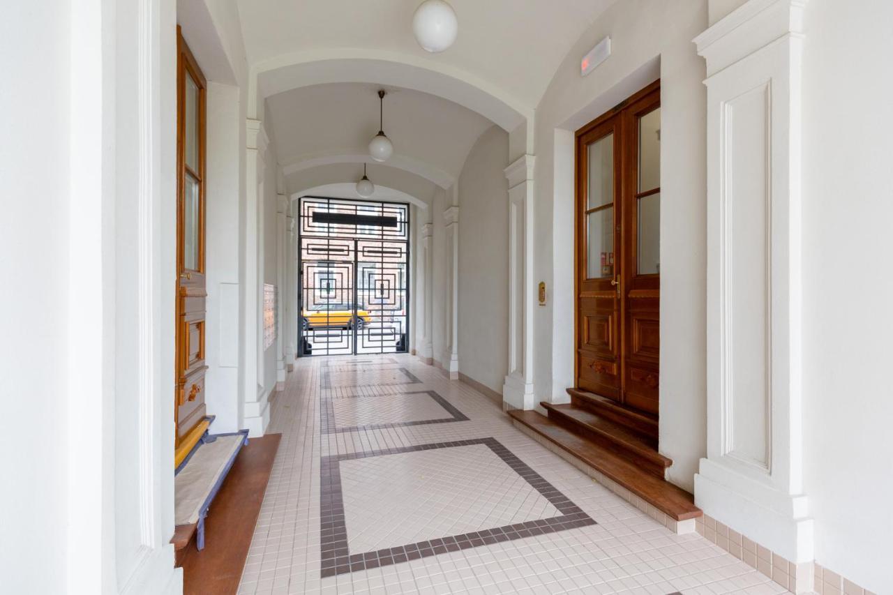 Lux Golden Apartment Praga Kepna By Renters Prestige Warsaw Luaran gambar